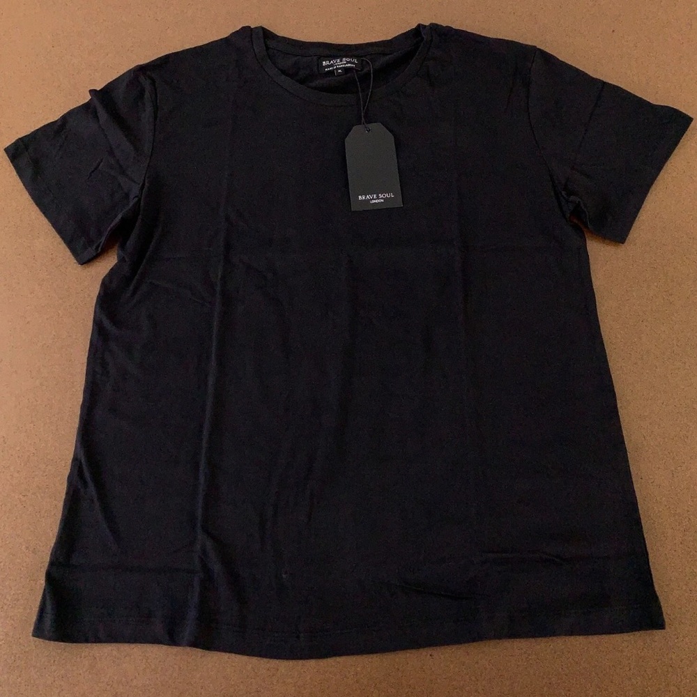 Brave Soul London short sleeve black shirt - v neck NWT